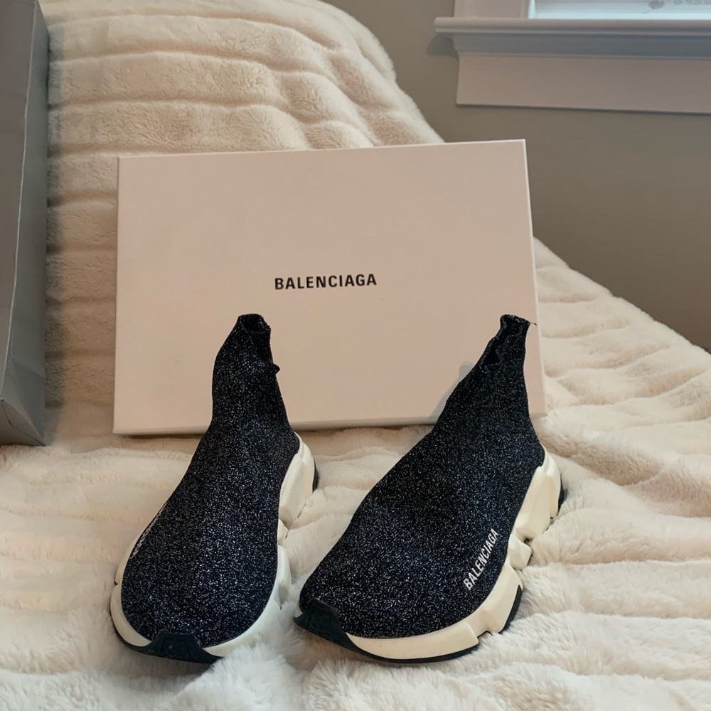 Balenciaga athletic shoes.. - Picture 2 of 5